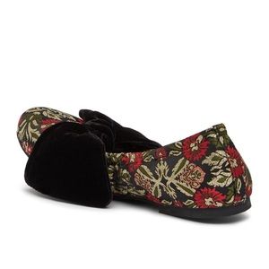 NWT in box ✨Stunning Top Bow Print Ballerina Flats 8
